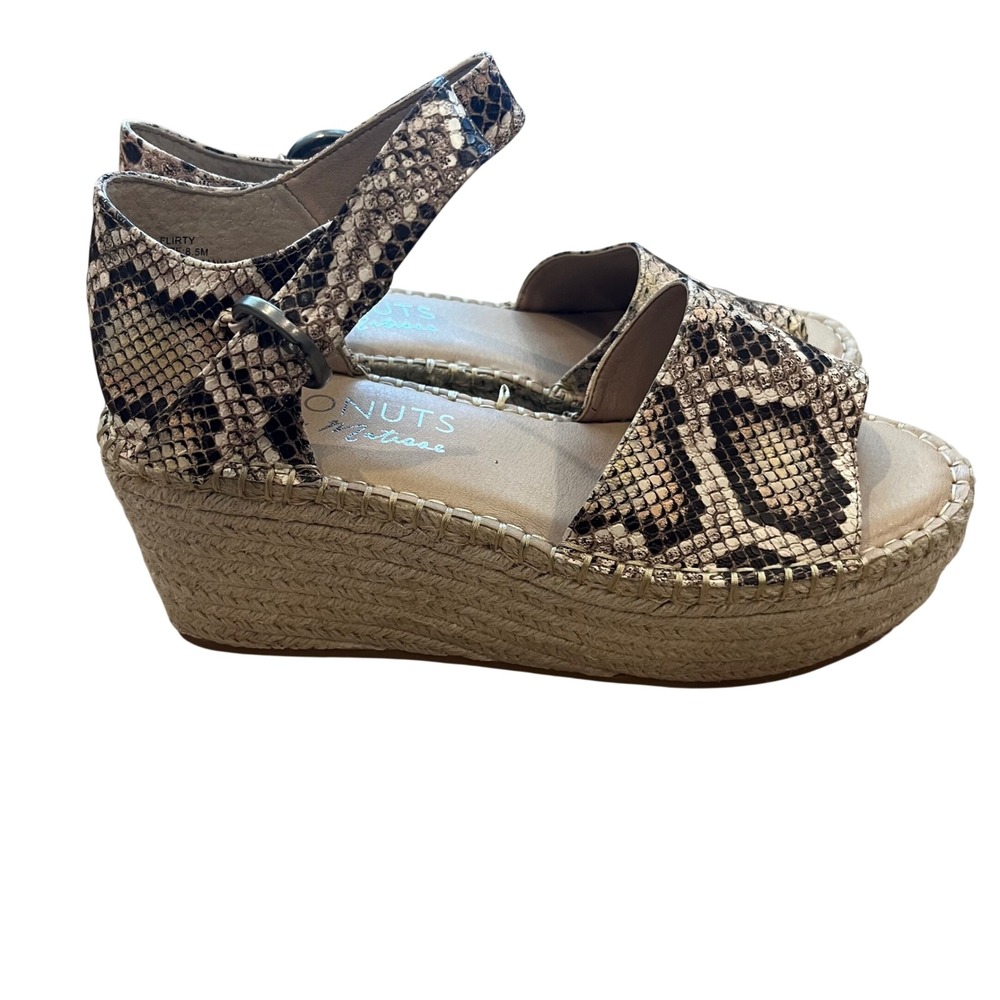 Coconuts by Matisse Flirty Snakeskin Espadrille Wedge Sandals Brown Tan Sz 8.5M - Picture 2 of 8